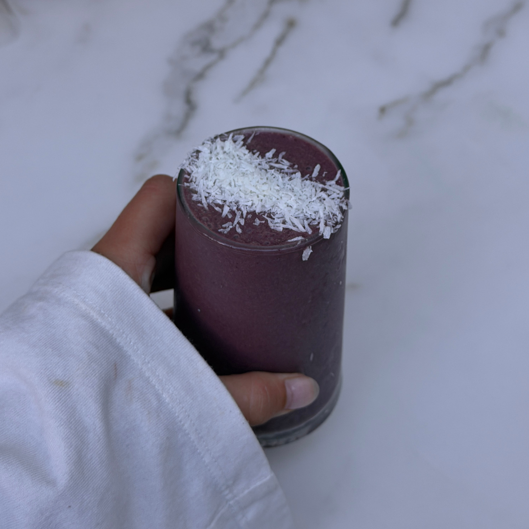 Inside-out Smoothie with Açai and Coconut Recipe